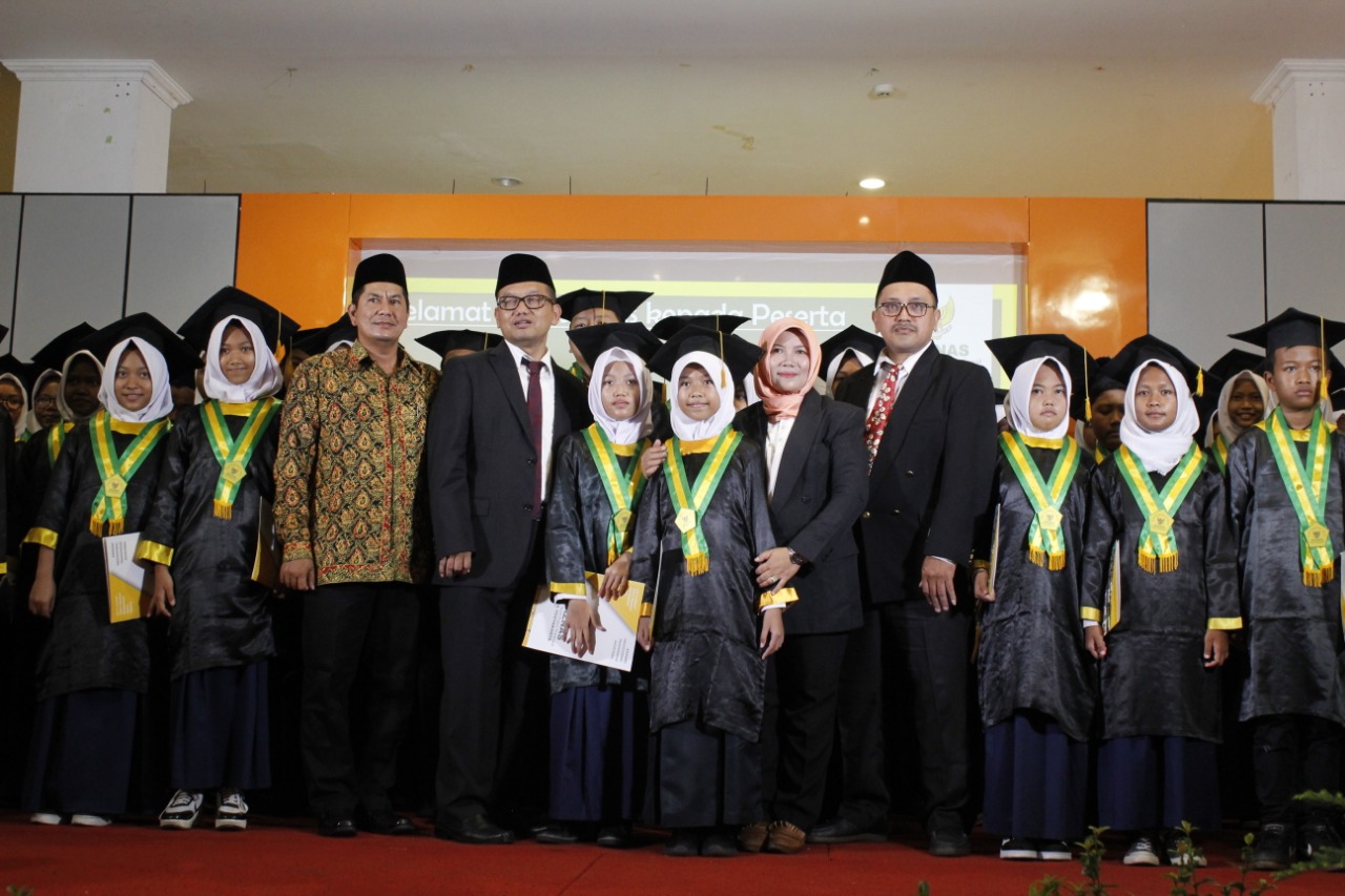 WISUDA Santri BAZNAS Kota Yogyakarta