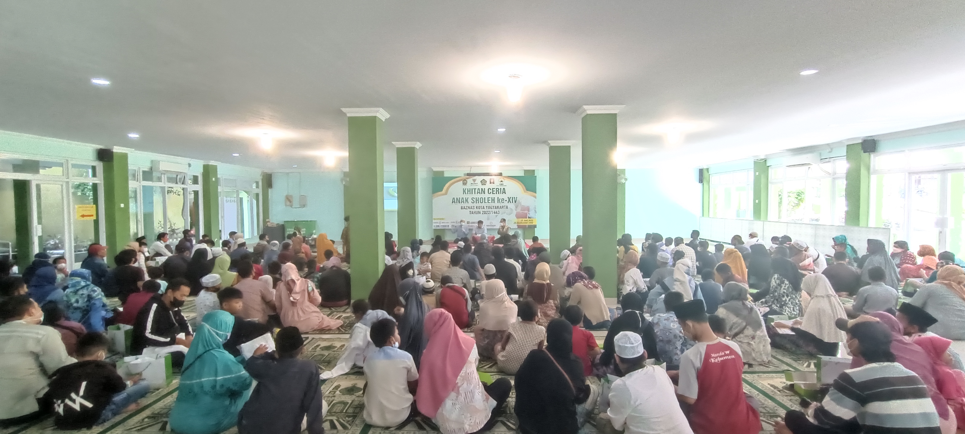 PESERTA KHITAN CERIA ANAK SHOLEH BAZNAS KOTA YOGYAKARTA IKUTI SCREENING