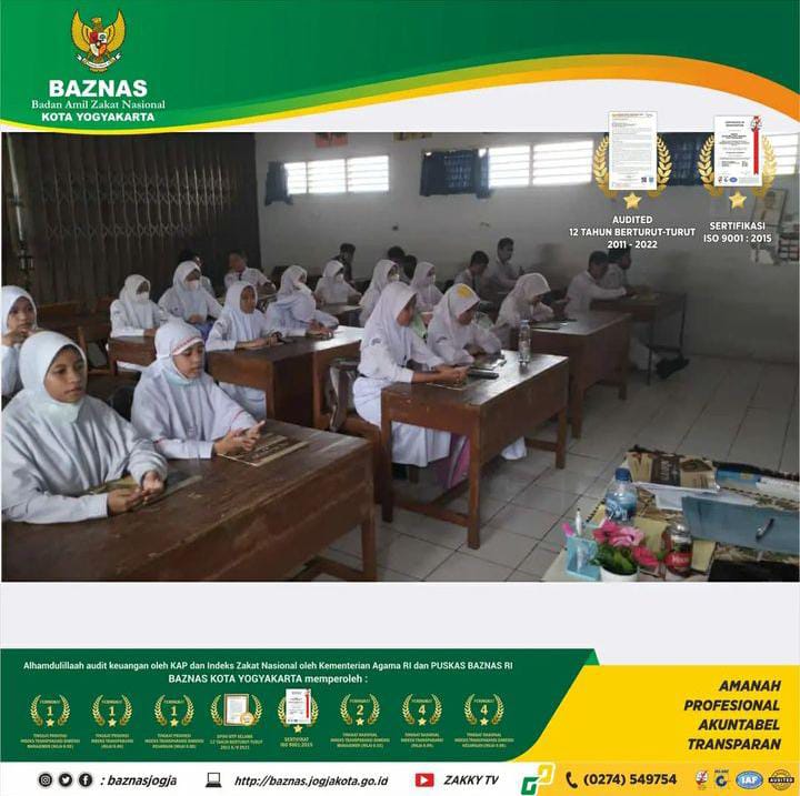 Madrasah Al Quran (MDA) BAZNAS Kota Yk di SMPN 4 Yogyakarta