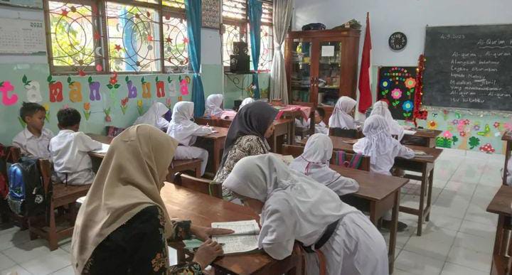 MADRASAH DINIYAH TAKMILIYAH TERINTEGRASI (MDTT) BAZNAS KOTA YOGYAKARTA DI SD NEGERI KYAI MOJO