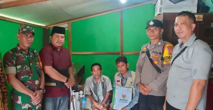 BAZNAS KOTA YOGYAKARTA BERIKAN BANTUAN KESEHATAN BAGI WARGA KURANG MAMPU (MUSTAHIK)