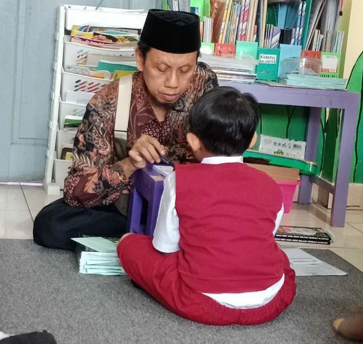 MADRASAH AL QUR'AN (MDA) BAZNAS KOTA YOGYAKARTA DI TAMAN KANAK-KANAK (TK) NEGERI 5 KOTA YOGYAKARTA