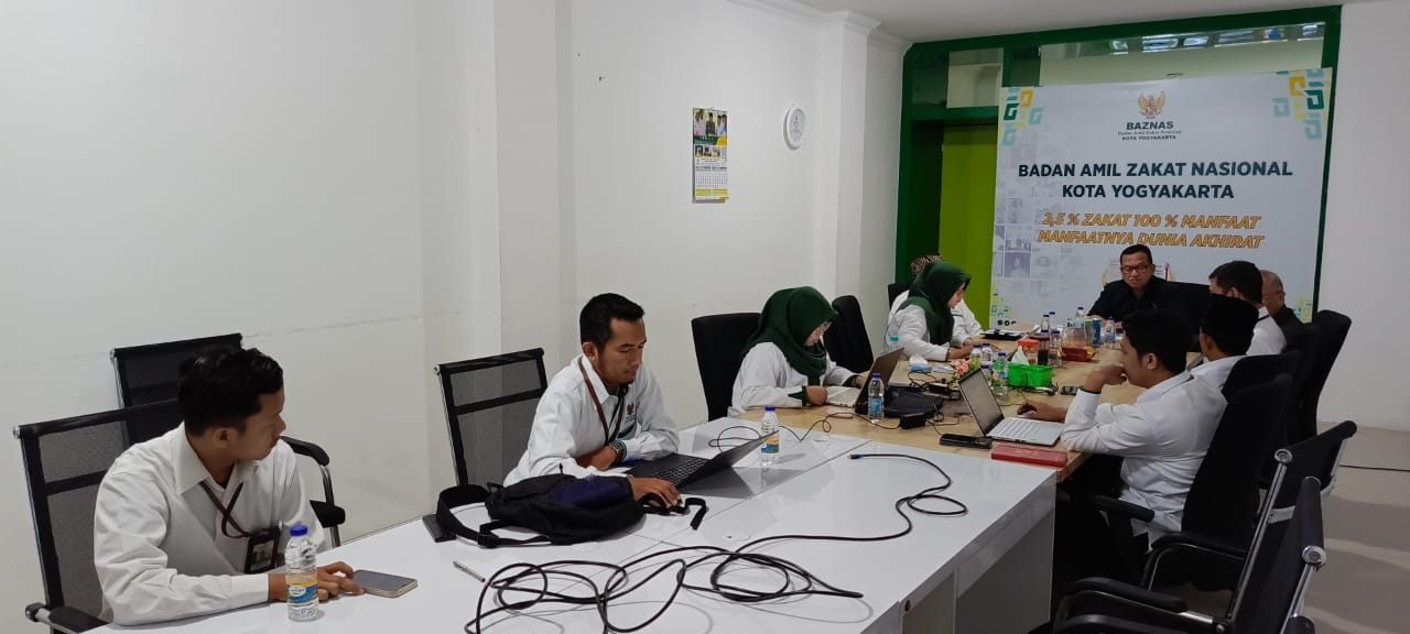 RAPAT PLENO RUTIN PIMPINAN DAN PELAKSANA BAZNAS KOTA YOGYAKARTA