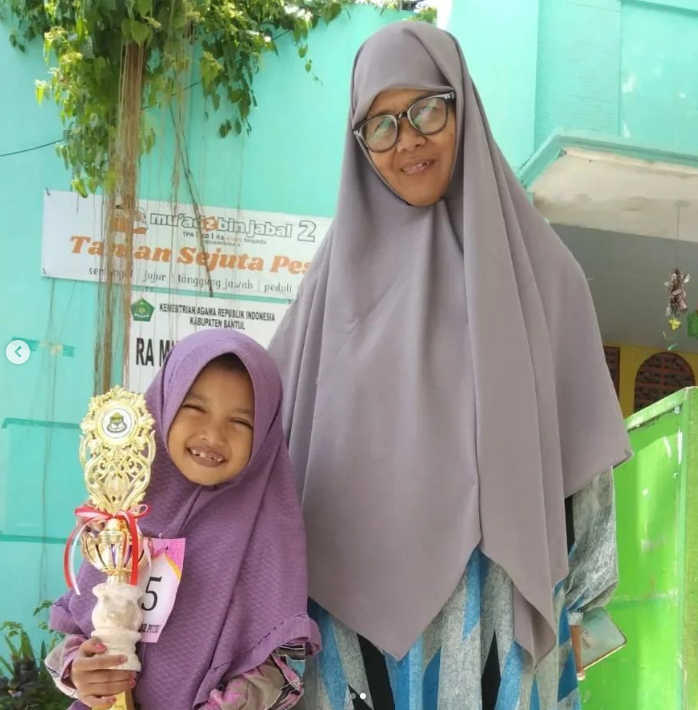 Haura Mujahidah Hafidzurrahmah (6 Tahun) Penerima Beasiswa Kader Hafidz BAZNAS Kota Jogja Raih Juara 1 MHQ
