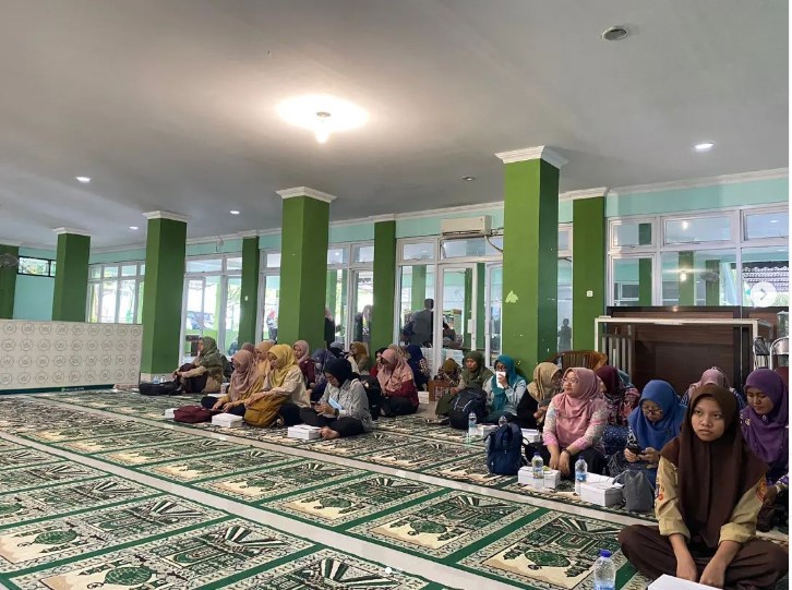 Sebanyak 500 lebih ASN Muslim Dinas Dikpora Kota Yogyakarta Ikuti Pengajian Zakat BAZNAS Kota Jogja