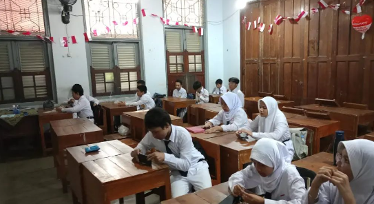 Ananda Sholeh dan Sholehah Siswa TK Negeri 4 Yogyakarta Mengikuti Belajar Membaca Huruf Al Qur'an Metode Iqra'